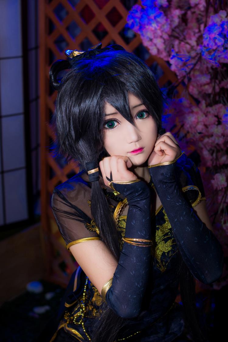 洛天依同人金丝雀儿正片-2016漫连志首届大连正能量cosplay平面大赛